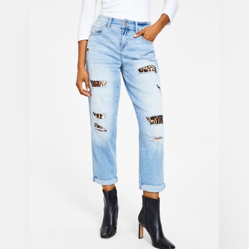 Sassy Inc Brand Denim Boyfriend Jeans with Leopard detail on legs. Size 16. - Picture 4 of 4